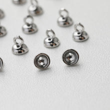 Load image into Gallery viewer, 10pcs Beads Caps with holes, Bead Cones, 18K Gold Plated, With Loop, 4.3*4.3mm, Pearl Bead Caps, Jewelry Making GE111