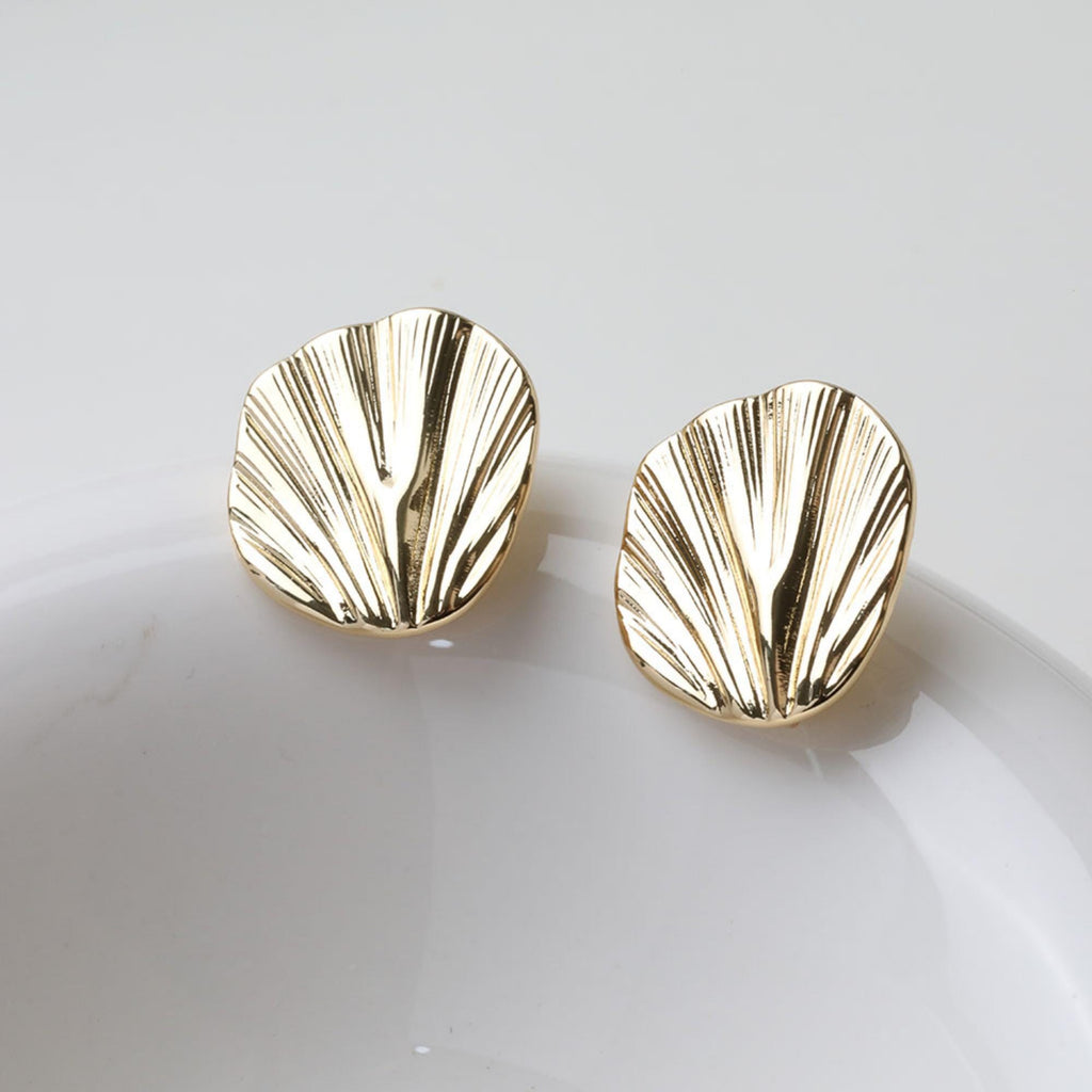 Pendientes de tuerca con pliegues redondos, pasador de plata S925, chapado en oro de 14 quilates y plata, sin níquel, forma irregular con aro GZ728