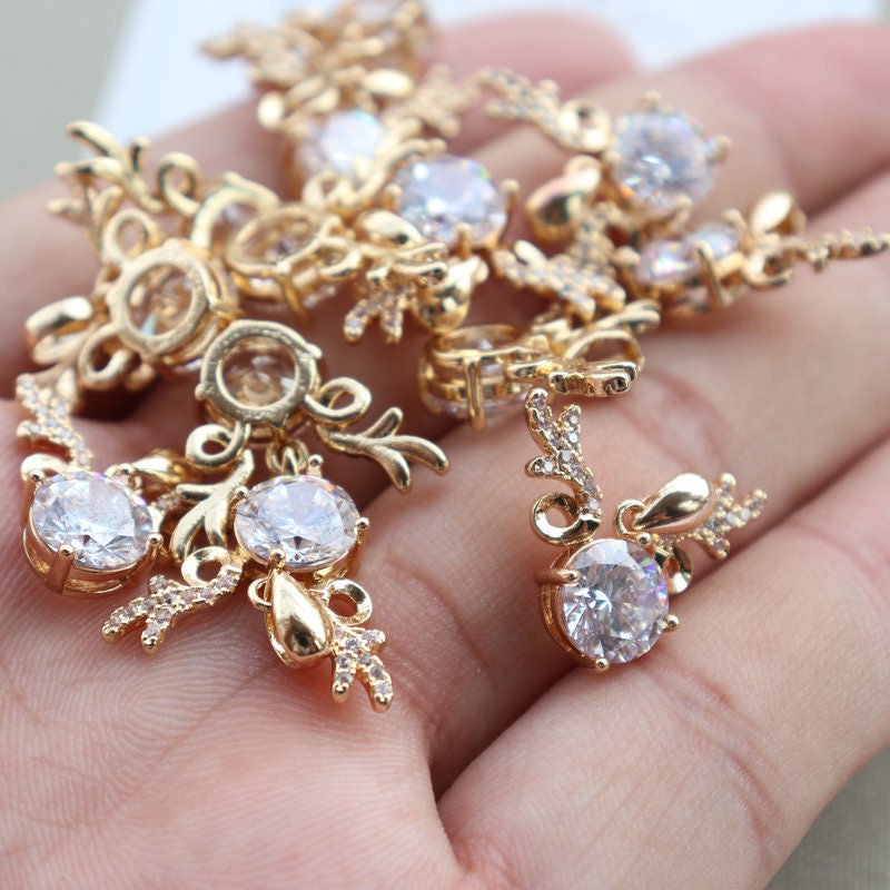 10pcs CZ Pave Small Deer Charm, Cubic Zircon Crystal Pendant, Bracelet Necklace Pendant, 14K Real Gold Plated, Jewelry Findings JY074-F217