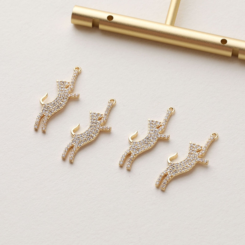 Dainty Cute Kitty Charm, CZ Pave Cat Pendant, 18K Gold Plated, Necklace Pendant Findings GZ410