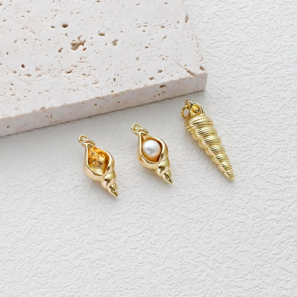 Gold Marine Life Pendant, 18k Gold Plated Brass Charm, Polish Gold Shell Pendant, Conch Pendant, Necklace Making, Jewelry Findings S1301
