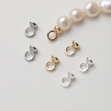 Load image into Gallery viewer, 10pcs Beads Caps with holes, Bead Cones, 18K Gold Plated, With Loop, 5.4*7.7mm, Pearl Bead Caps, Jewelry Making GZ504