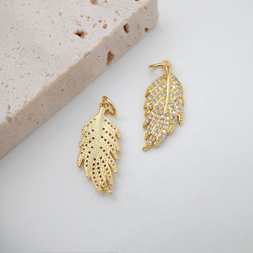 2PCS 22x8mm Cubic Leaf Charms, 18K Gold Leaf Pendants, Micro pave charms for Necklace Bracelet Earring, Jewelry Findings S730