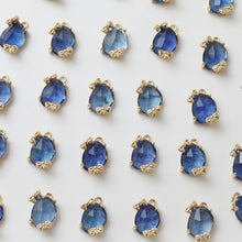 Load image into Gallery viewer, Irregular Shape Crystal Charm, Glass Connector, Glass Pendant, 18K Gold Plated, Jewelry Findings GZ730