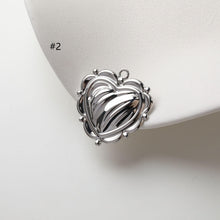 Load image into Gallery viewer, Shiny Heart Charms, 14K Gold Plated Love Pendant, Necklace Making Pendants, Jewelry Findings GZ738