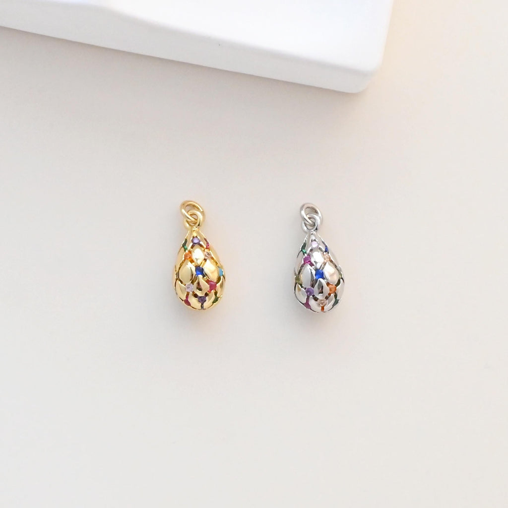 Small Jumbo Egg Pendant, Stripes Egg, 18K Gold Plated, Bracelet Necklace Pendnats, Jewelry Findings S1330