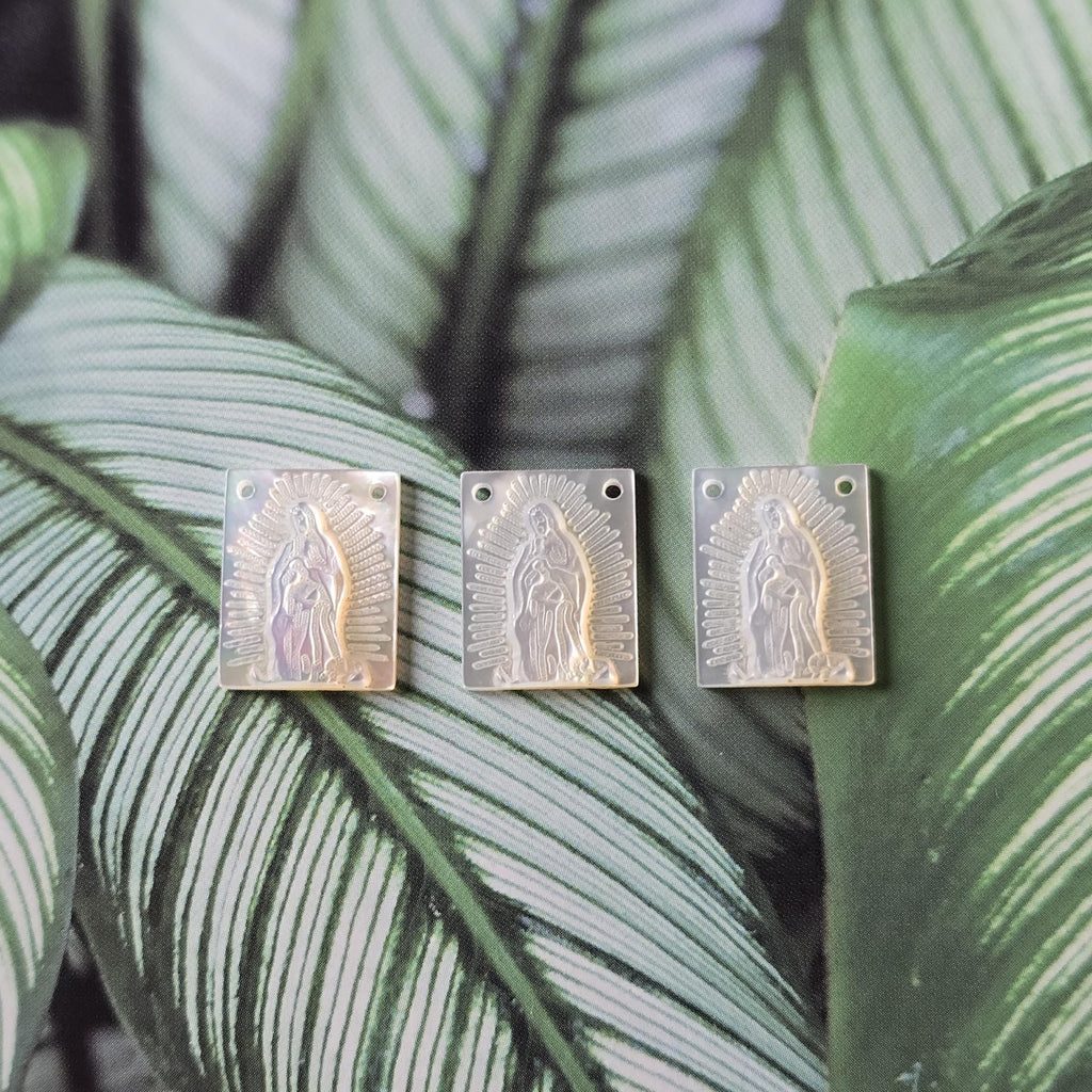 Maria White Mother-of-Pearl, MOP Shell Pendant, Engraved Maria White Nacre, Pearl Oyster, Rectangular Shell Jewelry Making Findings RY073