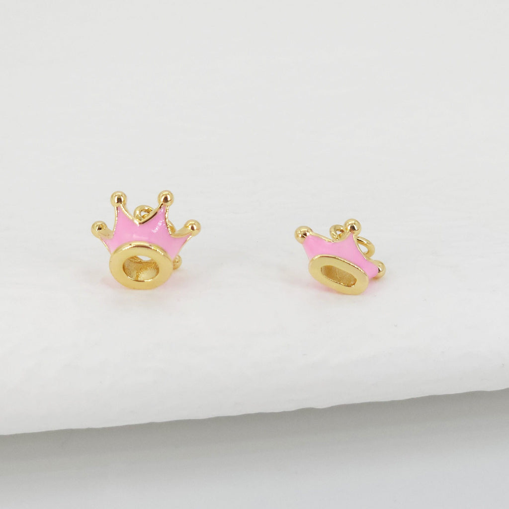 Dije de corona de esmalte, colgante de corona, chapado en oro de 18 quilates, dijes para hacer collares, accesorios de joyería S20690