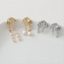 Load image into Gallery viewer, Hammered Bow Tie Earring Post, 14K Gold/Silver, S925 Silver Pin Nickel Free Earrings, Bow Tie Ear Stud with Loop GE008