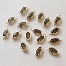 Load image into Gallery viewer, Danity Oval Connector with 2 loops, 14K Gold Plated, Crystal Connectors, 12x15mm Jewelry Findings ZZ025