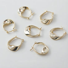 Load image into Gallery viewer, Twisted Hoop Earrings, 14K Gold/Silver, Stainless Steel Pin Nickel Free Earrings, Shiny Gold Hoop Ear Stud GE014