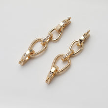 Load image into Gallery viewer, Irregular Link Connector, Link Chain Connector, 14K Gold Plated, Neckalce Bracelet Making Pendant, Jewelry Supply Finding GZ526