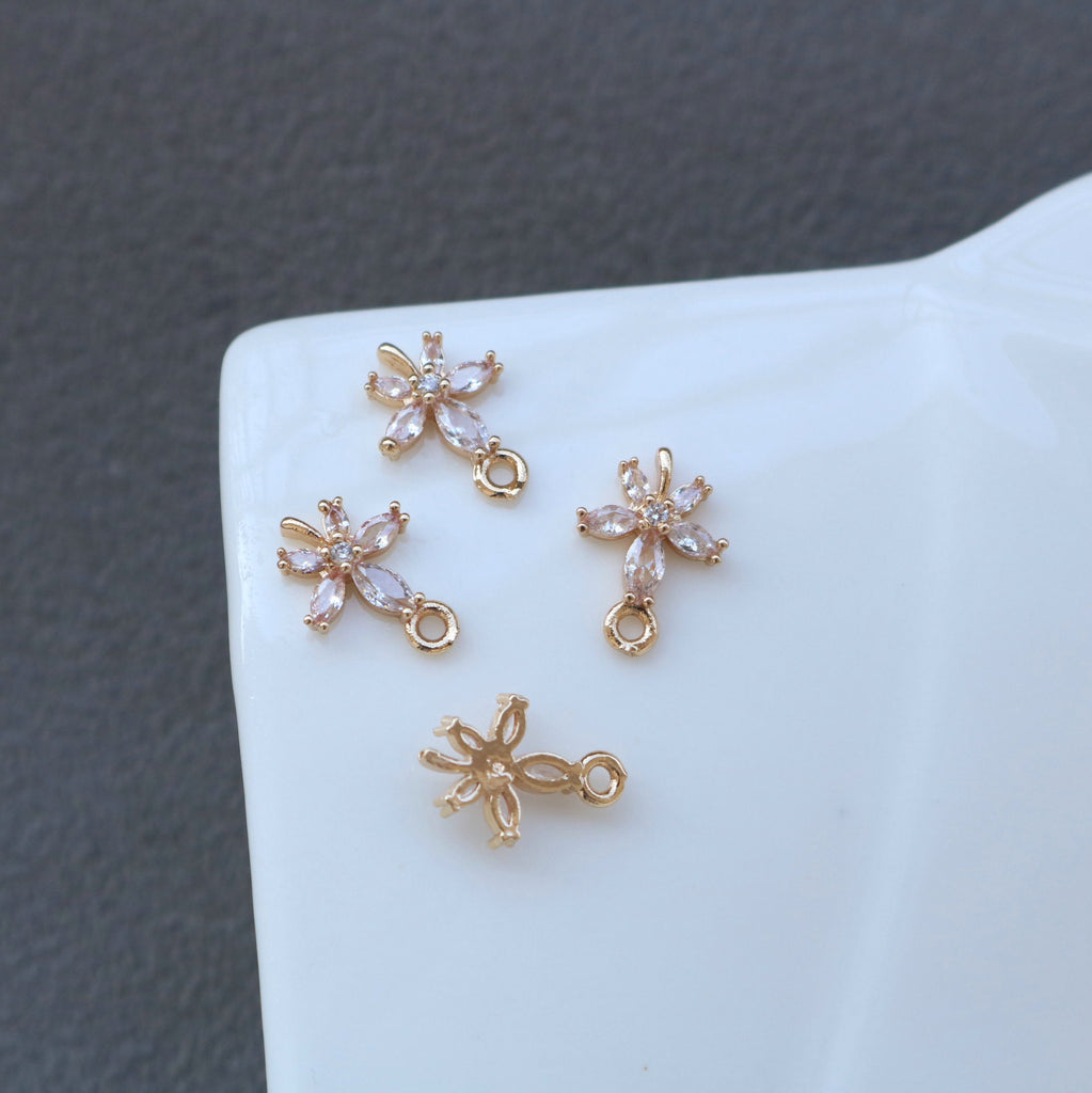CZ Flower Charm, Cubic Zircon Crystal Flower Pendant, CZ Earring Charms,  Real Gold Plated Brass Earring Charms, Jewelry Findings HL020-F163