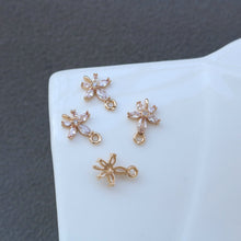 Load image into Gallery viewer, CZ Flower Charm, Cubic Zircon Crystal Flower Pendant, CZ Earring Charms,  Real Gold Plated Brass Earring Charms, Jewelry Findings HL020-F163