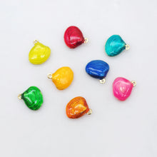 Load image into Gallery viewer, Enamel SeaShell Charms, 18K Gold Plated, Shell Pendant, Beach Charm, Necklace Making Charms, Jewelry Findings S20517
