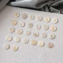 Load image into Gallery viewer, 2pcs Alphabet Letter Charm, Natural Shell Initial Beads, Personalized Minimalist Letter Charm for Necklace Bracelet Making ZZ055