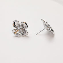 Load image into Gallery viewer, Flower Ear Post With Loop, S925 Silver Ear Pin Nickel Free Earrings, Gold/Silver Ear Stud, Hypoallergenic Earring Findings GZ272