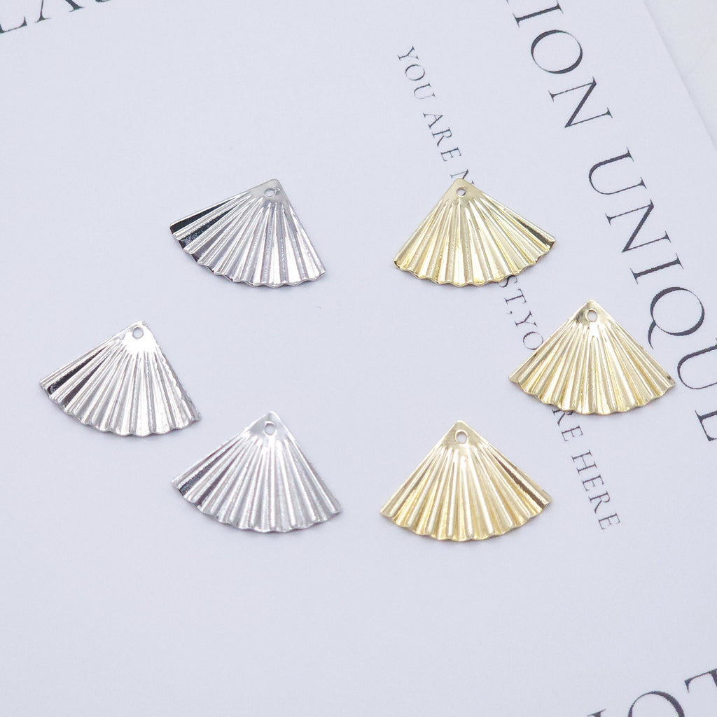 10pcs Gold Fan Shape Charms, 14K Gold/Silver Plated, Dainty Fan Shape Pendant, Bracelet Making Pendant ZZ074-D