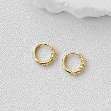 Load image into Gallery viewer, Twisted Ear Hoops, Round Hoops, 14mm, 18K Gold Plated Leverback Earrings, Huggie Hoops Earring D0513