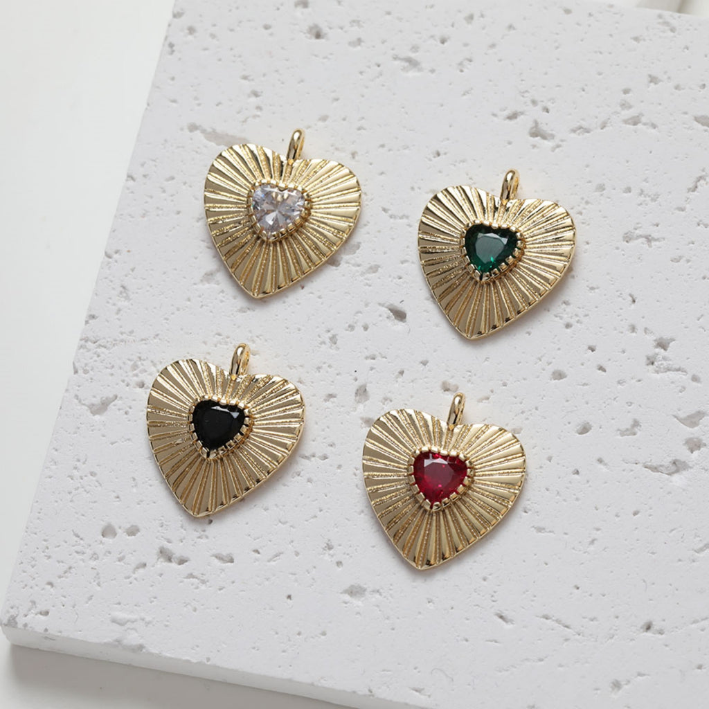 Heart Charms, Crystal Cubic Pave Heart Pendant , 14K Gold Plated, Love Charms, Bracelet Necklace Making Pendants, Jewelry Findings GZ231