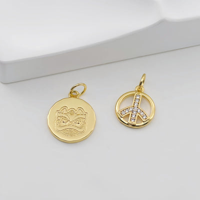 Round Badge Pendant, Lips Charm, Lion dance head Pendant, 18K Gold Plated, Necklace Making Charm, Jewelry Findings S20744