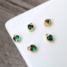 تحميل الصورة إلى عارض المعرض، 10 قطع من دلايات القلب الصغيرة، دلاية قلب مكعب، قلادة حب مرصعة بأحجار الزركونيا المكعبة مطلية بالذهب عيار 18 قيراطًا، قلادات لصنع القلائد، قطع مجوهرات HL124-F088