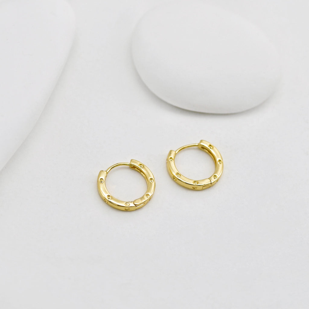 Minimalist Ear Hoops, Round Hoops, 16.3mm, 18K Gold Plated Leverback Earrings, Huggie Hoops Earring D0519