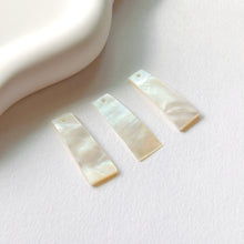 Load image into Gallery viewer, Rectangular White Mother-of-Pearl, MOP Shell Pendant, Engraved White Nacre, Shell Charm, Rectangular Shell Jewelry Making Findings RY037