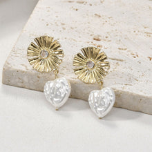 تحميل الصورة إلى عارض المعرض، عمود قرط زهرة، قرط مرصع من النحاس المطلي بالذهب الحقيقي عيار 18 قيراطًا مع حلقة، خالٍ من النيكل، أداة العثور على القرط LL217-D0384