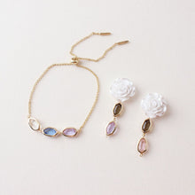 Load image into Gallery viewer, Danity Oval Connector with 2 loops, 14K Gold Plated, Crystal Connectors, 12x15mm Jewelry Findings ZZ025