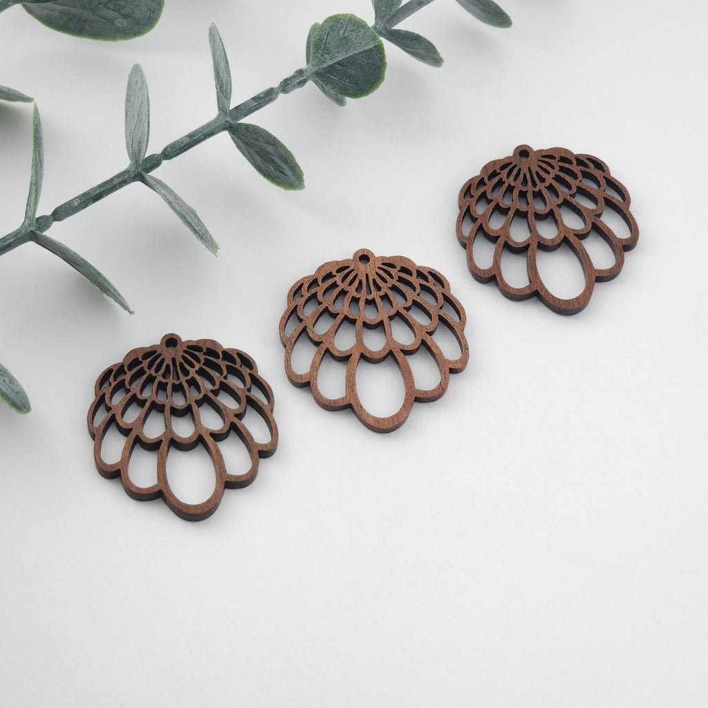 4PCS Wood Pendant, Wooden Flower Charm, Reclaimed Walnut Wood, Nickel Free, Natural Jewelry Finding JT988