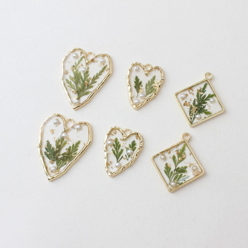 2 colgantes de hierba natural, lámina de oro, corazón, cuadrado, estilo nicho, chapado en oro de 18 quilates, GZ283