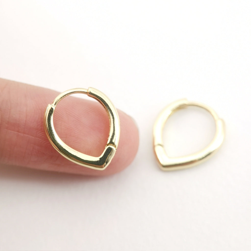 18K Gold Plated Drop Hoop Earring, Huggie Hoops Earring Parts, Spring Ear Hoops, 15.8*13.5mm, hoop earrings D0105