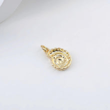 Load image into Gallery viewer, Gold Plated Seashell Charm, Seashell Pendant, 18k Gold Plated Brass, Bracelet Making, Jewelry Findings S1291