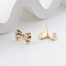 Cargar imagen en el visor de la galería, Poste para arete de lazo dorado con aro, pavé de circonitas arcoíris, aretes tipo pasador sin níquel, aro de lazo para arete, accesorios hipoalergénicos ZX323