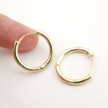 Load image into Gallery viewer, 18K Gold Plated Round Hoop Earring, Huggie Hoops Earring Parts, Spring Ear Hoops, 18.3*19.6mm, hoop earrings D0121