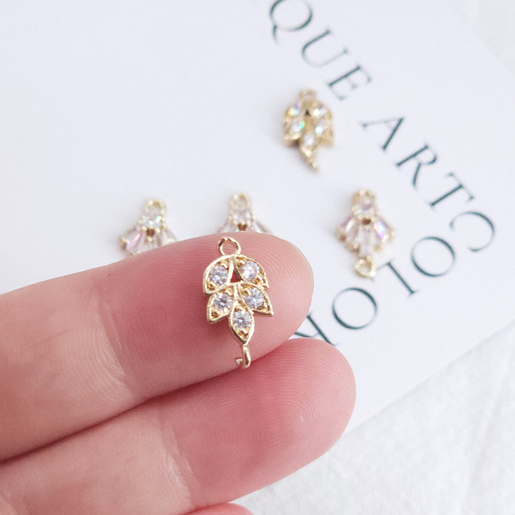 CZ Pave Leaf Connector, Cubic Zircon Crystal Leaf Charm, CZ Earring Charms, Gold Plated Brass Earring Charms, Jewelry Findings ZR008-F185