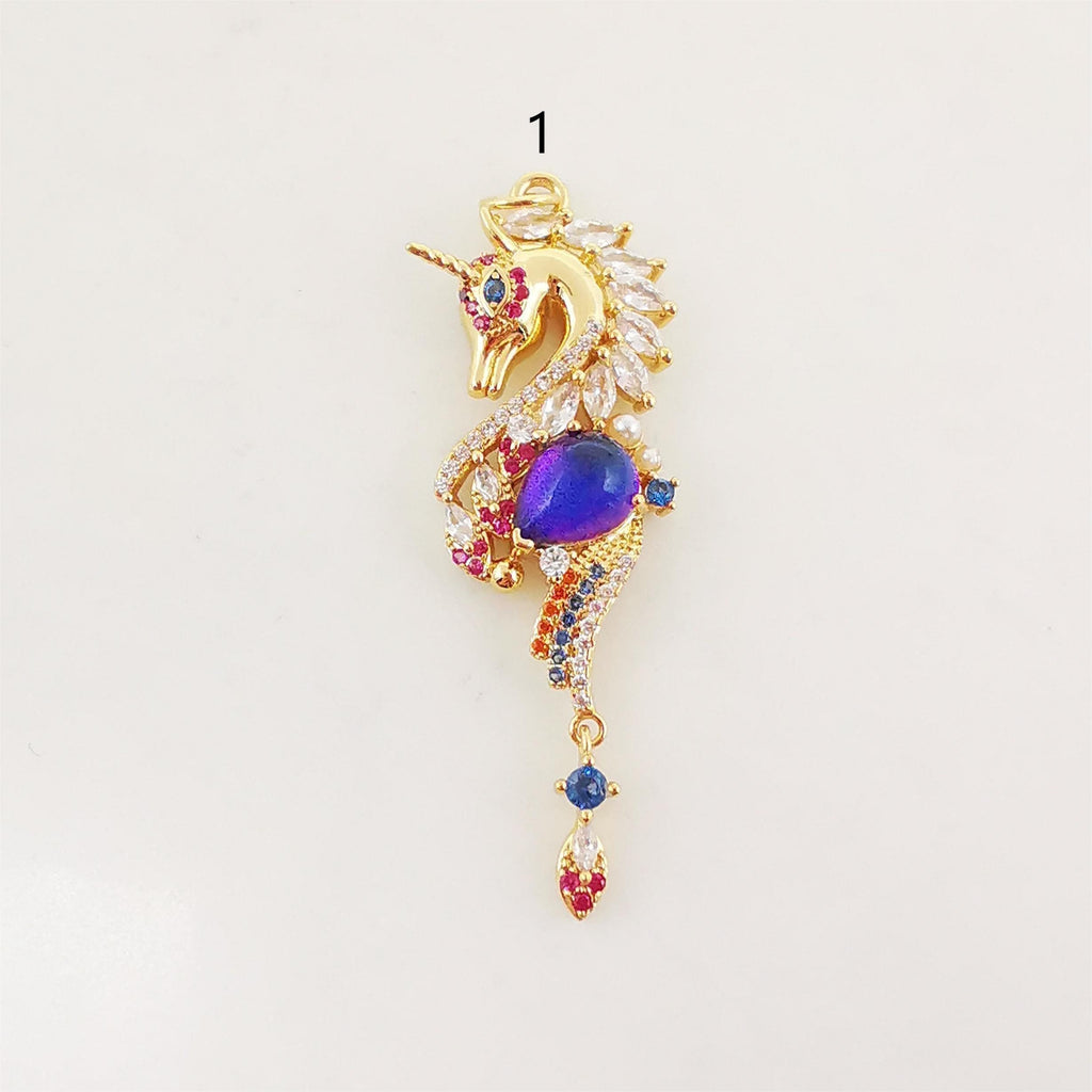 Seahorse Charms, 18K Gold Plated CZ Pave Charms, Crystal Pave Pendant, Seahorse Pendant for Necklace Jewelry Findings S20279