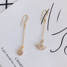 Load image into Gallery viewer, CZ Pave Fan Shape Charm, Cubic Zircon Crystal Fan Connector, CZ Earring Charms,Real Gold Plated Earring Charms, Jewelry Findings ZR003-F072