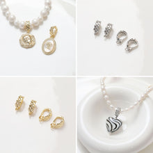 Load image into Gallery viewer, 14K Gold Plated Pendant Top, Teardrop Connector, Pendant Snap on Bails, Clasp Link, 14x8mm, Jewelry Making GZ322