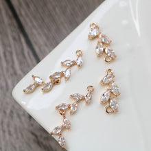 Cargar imagen en el visor de la galería, Dijes de hoja de circonita cúbica, colgantes de hoja chapados en oro de 14 quilates, dijes de micropavé para collares, pulseras y pendientes, accesorios de joyería HL086-F176
