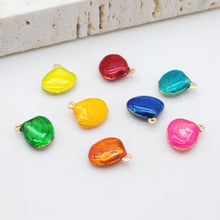 Load image into Gallery viewer, Enamel SeaShell Charms, 18K Gold Plated, Shell Pendant, Beach Charm, Necklace Making Charms, Jewelry Findings S20517