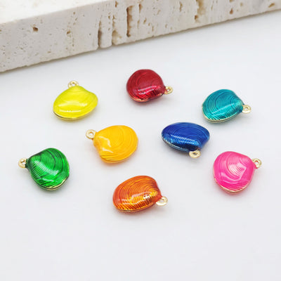 Enamel SeaShell Charms, 18K Gold Plated, Shell Pendant, Beach Charm, Necklace Making Charms, Jewelry Findings S20517