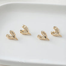 تحميل الصورة إلى عارض المعرض، قرط على شكل قلب مطروق، ذهب/فضة عيار 14 قيراط، قرط من الفضة الإسترليني S925 بدون نيكل، قرط على شكل قلب مع حلقة GE007