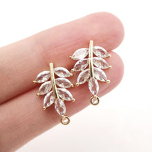 تحميل الصورة إلى عارض المعرض، أقراط على شكل ورقة من الزركونيا المكعبة، مطلية بالذهب مع حلقة، مضادة للحساسية، أدوات يدوية الصنع، لوازم صنع الأقراط بنفسك D0259