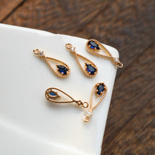 تحميل الصورة إلى عارض المعرض، 10 قطع - دلايات كريستال صغيرة على شكل دمعة، مطلية بالذهب عيار 14 قيراطًا، مقاس 6*16 مم، قطع مجوهرات HL048-F149