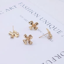 Load image into Gallery viewer, 4PCS Flower Earring Post, 18K Real Gold Plated Brass Stud Earring With Loop, S925 Silver Ear Stick, Nickel Free, Earring Finding ZX043
