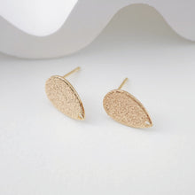 Load image into Gallery viewer, 10pcs 18K Gold Teardrop Post With Loop, Frosted Surface Earrings Stud Nickel Free, Hypoallergenic Earring Findings ZX183