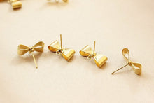 Load image into Gallery viewer, 4pcs Gold Bow Earring Post With Loop, S925 Silver Ear Pin Nickel Free Earrings, Bowtie Ear Stud Loop, Hypoallergenic Earring Findings GZ148
