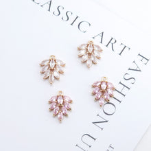 Load image into Gallery viewer, CZ Pave Leaf Charm, Cubic Zircon Crystal Leaf Pendant, CZ Earring Charms,  Real Gold Plated Brass Earring Charms, Jewelry Finding ZR004-F046